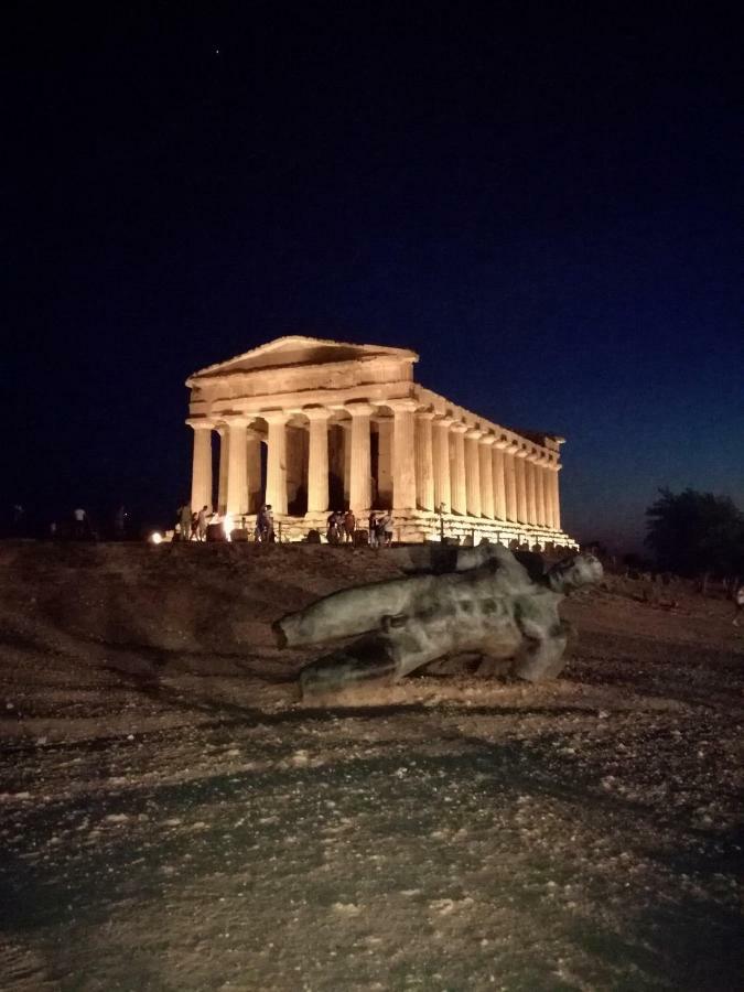 L'Alba Sui Templi Bed & Breakfast Agrigento Dış mekan fotoğraf